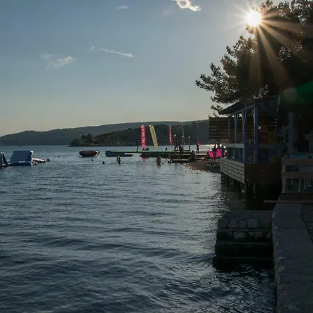 Apartmani Most דירה *