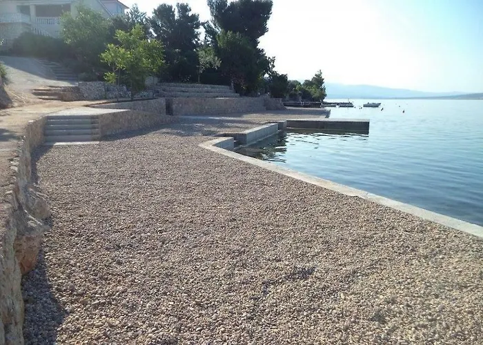 Apartmani Most Maslenica